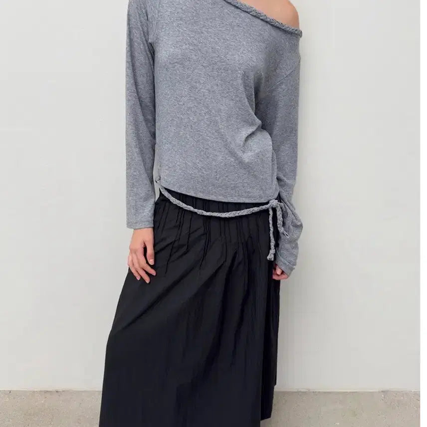 [BUNJANG] Diagonal Stitched Trapeze Skirt / 다이애그널 스커트  STITCHED TRAPEZE SKIRT (black