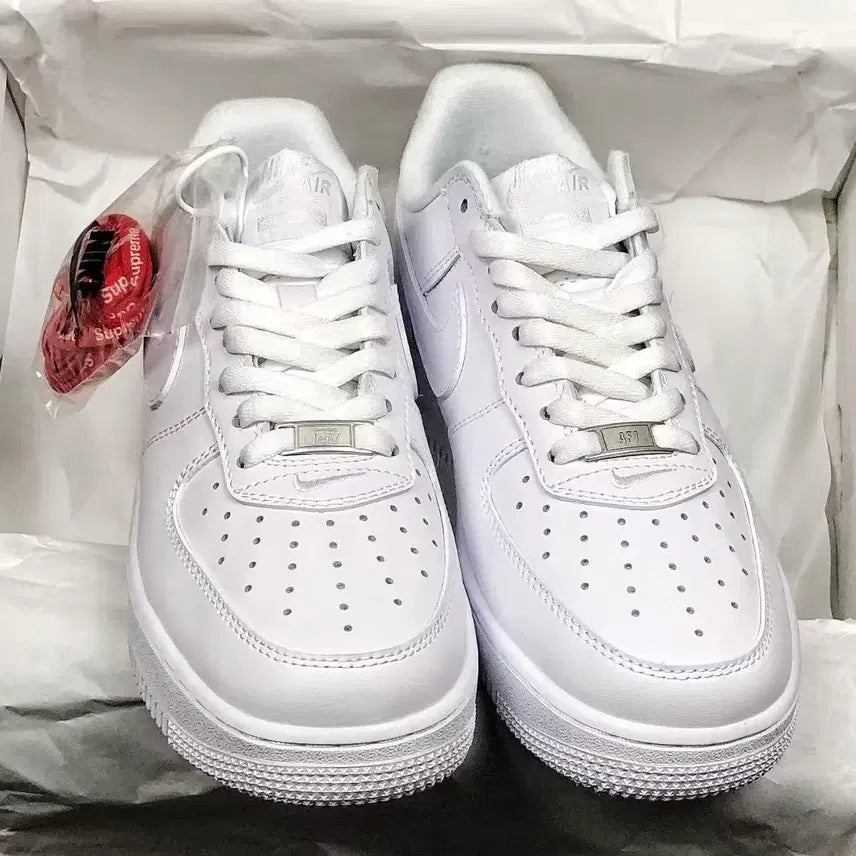 [BUNJANG] Nike x Supreme Air Force 1 Low White / 나이키 x 슈프림 에어포스 1 로우 화이트 265MM