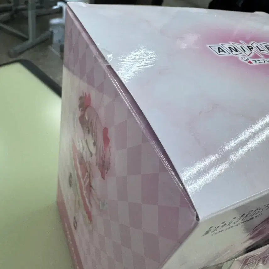 [BUNJANG] Madoka Magica Figure &amp; Badge Set / 마법소녀 마도카 마기카 마마마 (캔뱃지 포함가격)