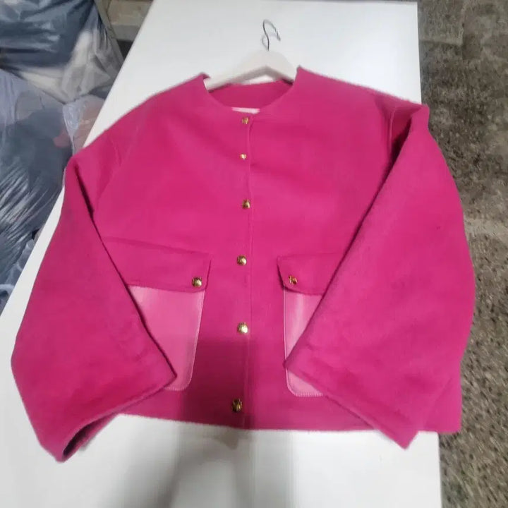 [SOLD OUT] 캐시미어 숏 쟈켓