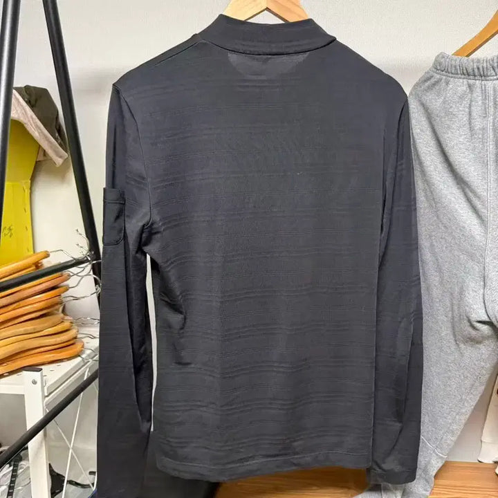 [BUNJANG] Nike Pro Long Sleeve T-Shirt (Size 90-95) / 나이키프로 긴팔 티셔츠 / 90~95사이즈