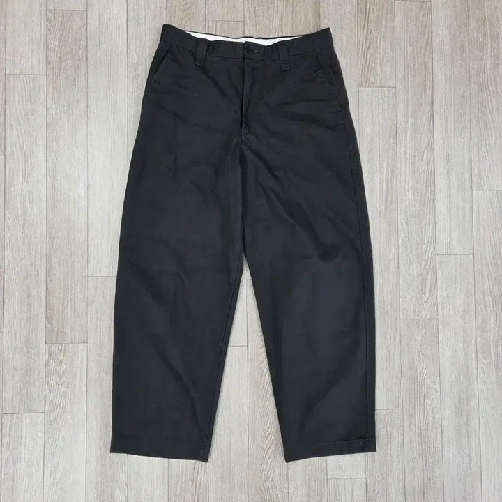 [BUNJANG] Uniqlo U 25FW Wide Chino Pants (Light Gray) / (새상품)유니클로U 25FW 와이드 치노 팬츠 08그레이 82(허리32)