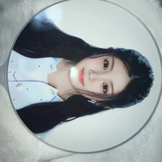 [SOLD OUT] 원희 아일릿 우치와 부채 응원