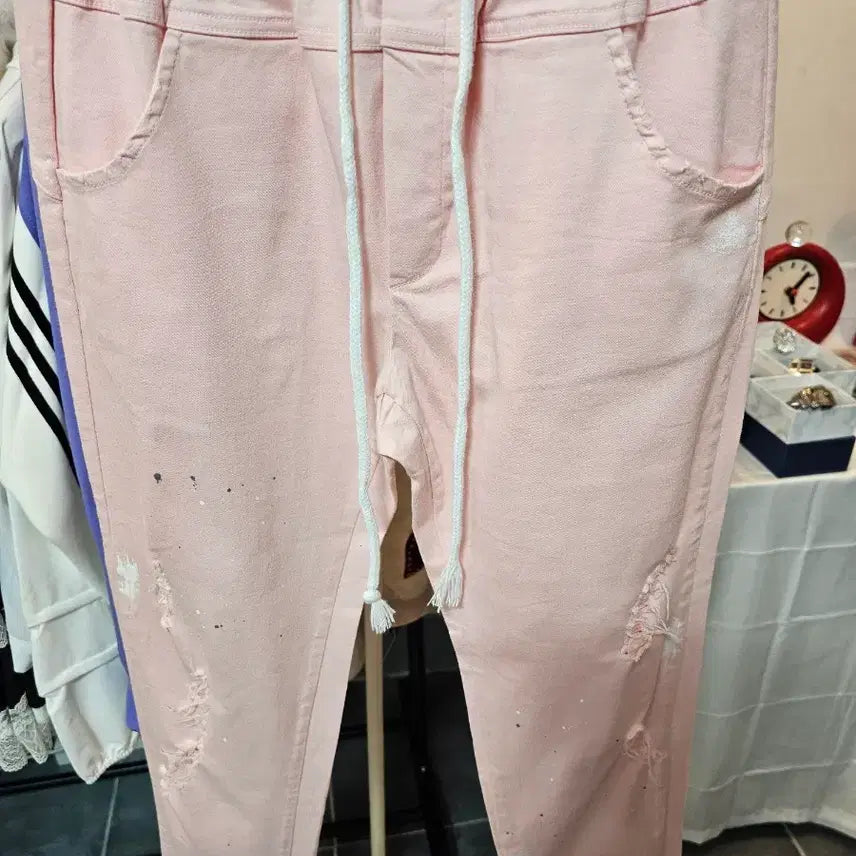 [BUNJANG] Pink Damage String Punching Pants / 핑크 데미지 스트링 펀칭 팬츠
