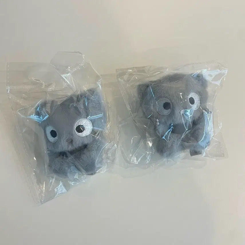[BUNJANG] Sanrio Chococat 8cm Monotone Gray Keyring Plush / 새상품) 산리오 정품 초코캣 인형 키링 8cm 모노톤 회색