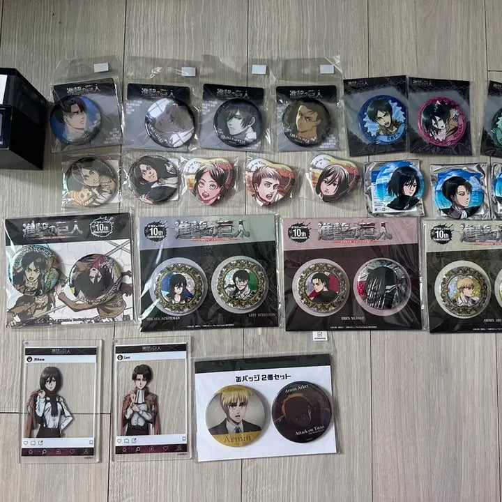 [BUNJANG] Attack on Titan Goods Bundle Set / 진격의 거인 굿즈