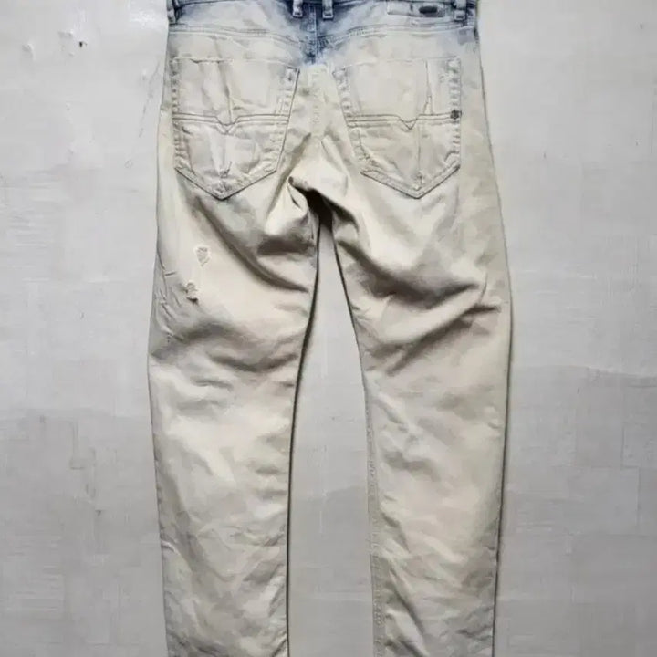 [BUNJANG] Diesel Washed Denim Jeans / 디젤 워싱 데미지 청바지 30