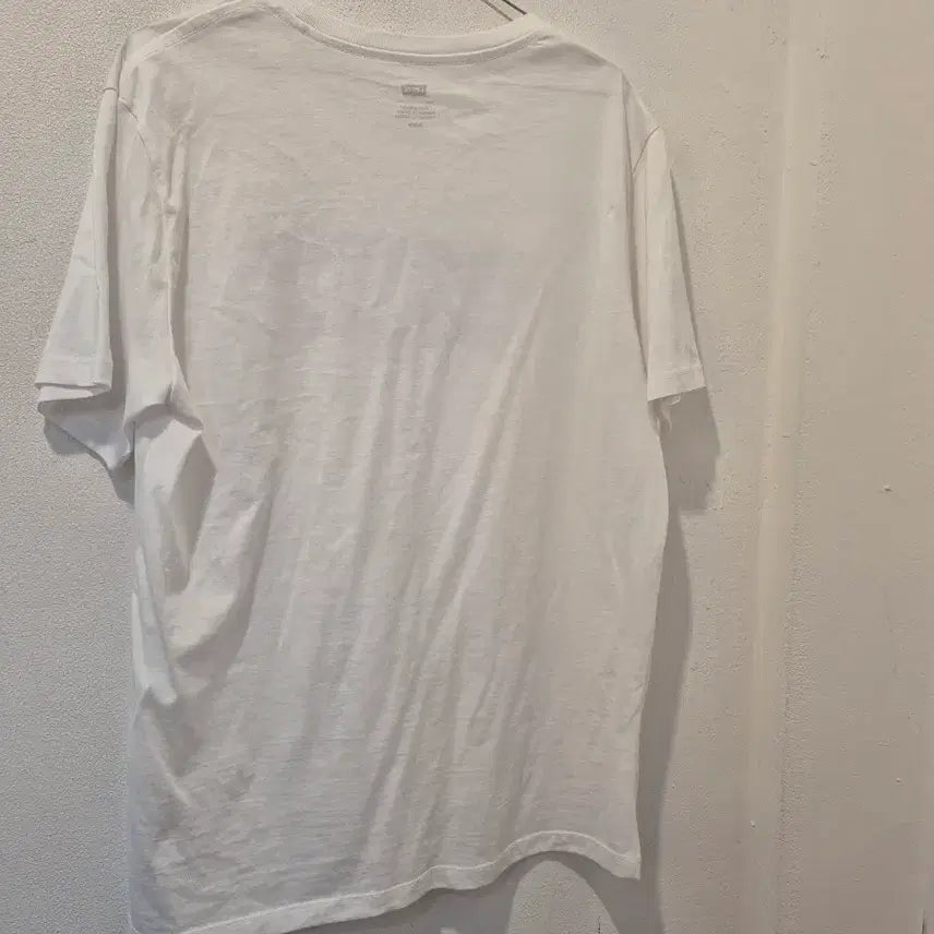 [SOLD OUT] 리바이스 흰색 반팔 티셔츠 레드 로고