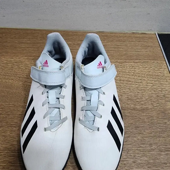 [BUNJANG] Adidas Futsal Shoes 240mm / 아디다스 풋살화 240mm