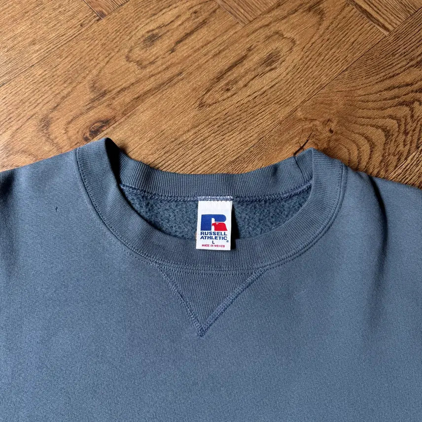 [BUNJANG] Russell USA Cobalt Blue Plain Sweatshirt / [L]러셀 USA 코발트블루 플레인 스웻셔츠