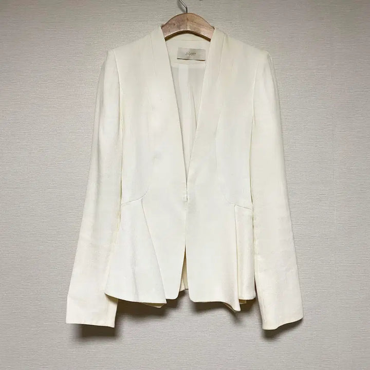 [BUNJANG] Jigott Frill Jacket XS / 지고트 프릴 마 자켓 XS