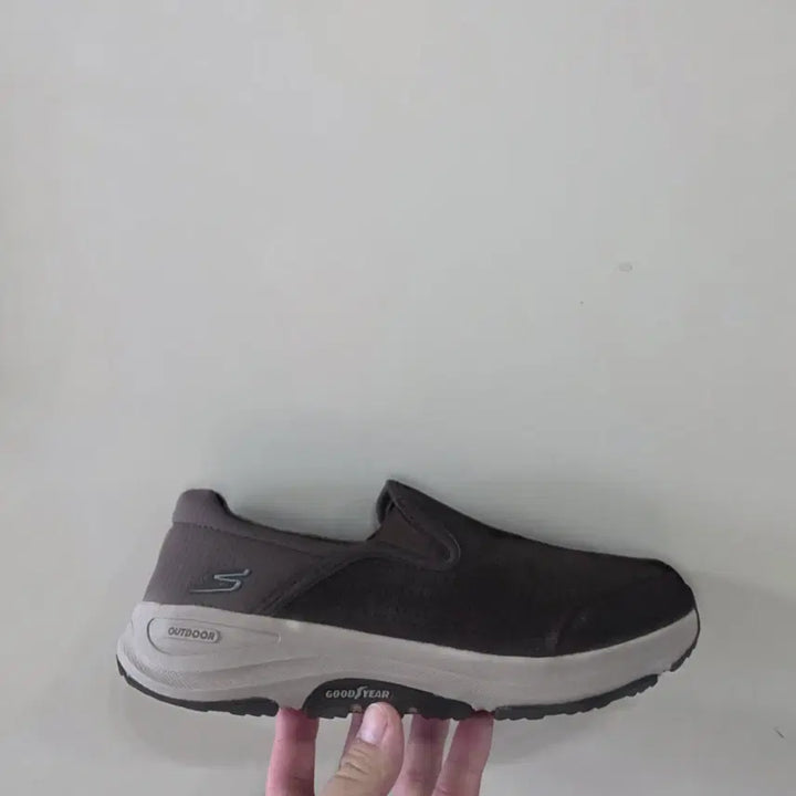 [BUNJANG] Skechers Go Walk 5 Outdoor Slip-On Chocolate Brown / [245] 스케쳐스 고워크5 아웃도어 슬립온 초콜릿브라운ㅡ단종매물,최저가