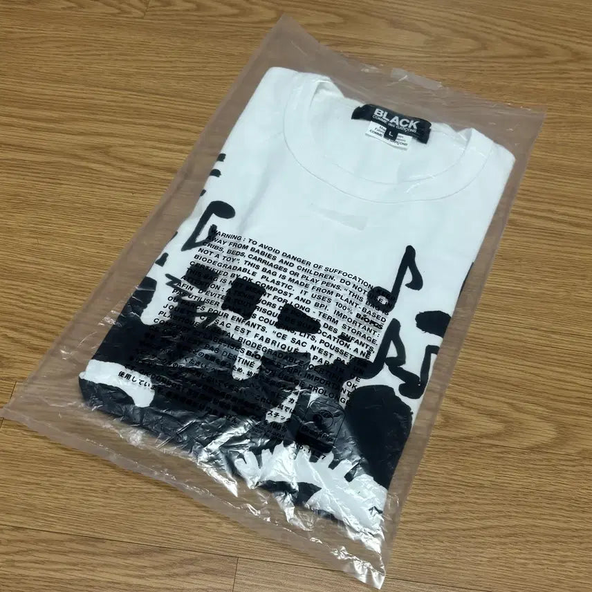 [BUNJANG] Comme des Garcons Black Printing T-Shirt / [새상품/L] 꼼데가르송 블랙 프린팅 티셔츠