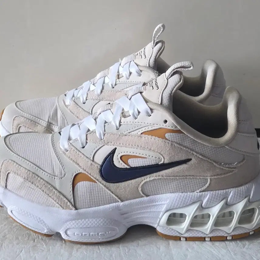 [BUNJANG] Nike Zoom Air Fire Light "Oatwood Brown" Sneakers / [245] 나이키 줌에어 파이어 라이트 오어우드브라운