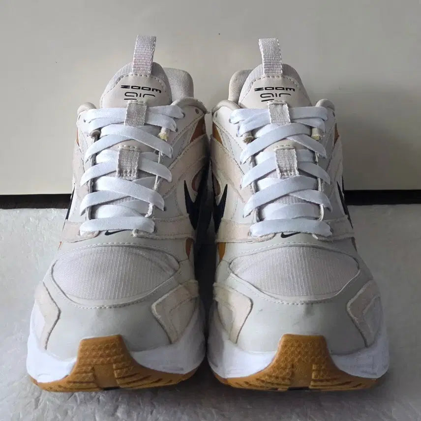 [BUNJANG] Nike Zoom Air Fire Light "Oatwood Brown" Sneakers / [245] 나이키 줌에어 파이어 라이트 오어우드브라운