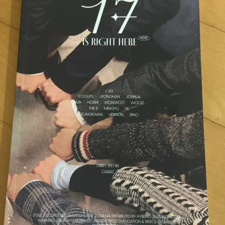 [BUNJANG] SEVENTEEN IS RIGHT HERE Photobook / 세븐틴 17 IS RIGHT HERE 포토북