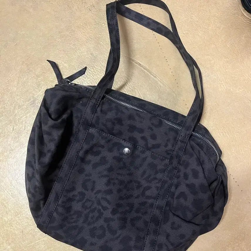 [BUNJANG] Shoulder Bag Black / 호피 숄더백 블랙 (챠콜이랑 비슷)