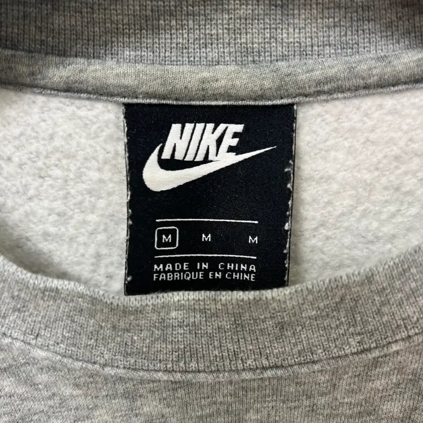 [SOLD OUT] M 나이키 부산 맨투맨 그레이