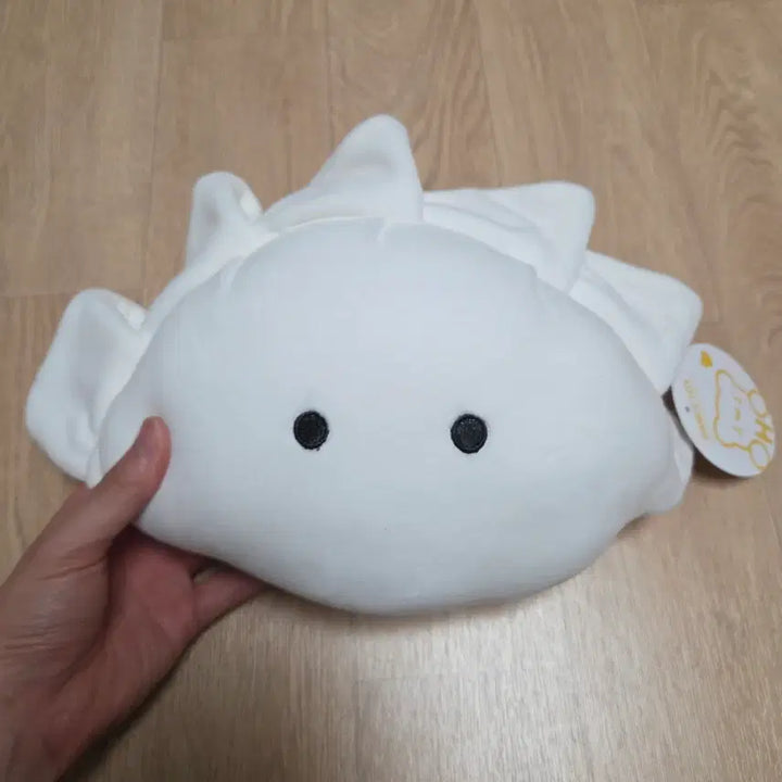 [BUNJANG] Generic Dumpling Plush Cushion New / 만두 인형 쿠션 중형 새상품