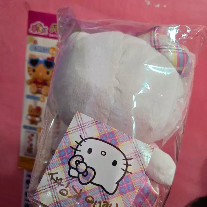 [BUNJANG] Sanrio Hello Kitty 50th Anniversary Tartan Check Plush Doll / 산리오 키티 50주년 타탄체크 키티 누이인형