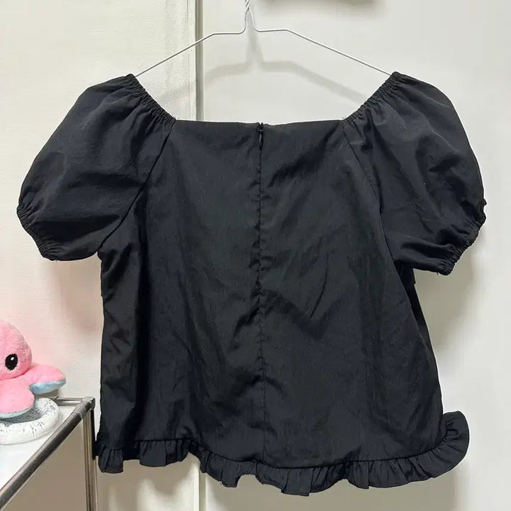 [BUNJANG] Black Ribbon Puff Short Sleeve Blouse / 새제품) 검정 리본 퍼프 반팔