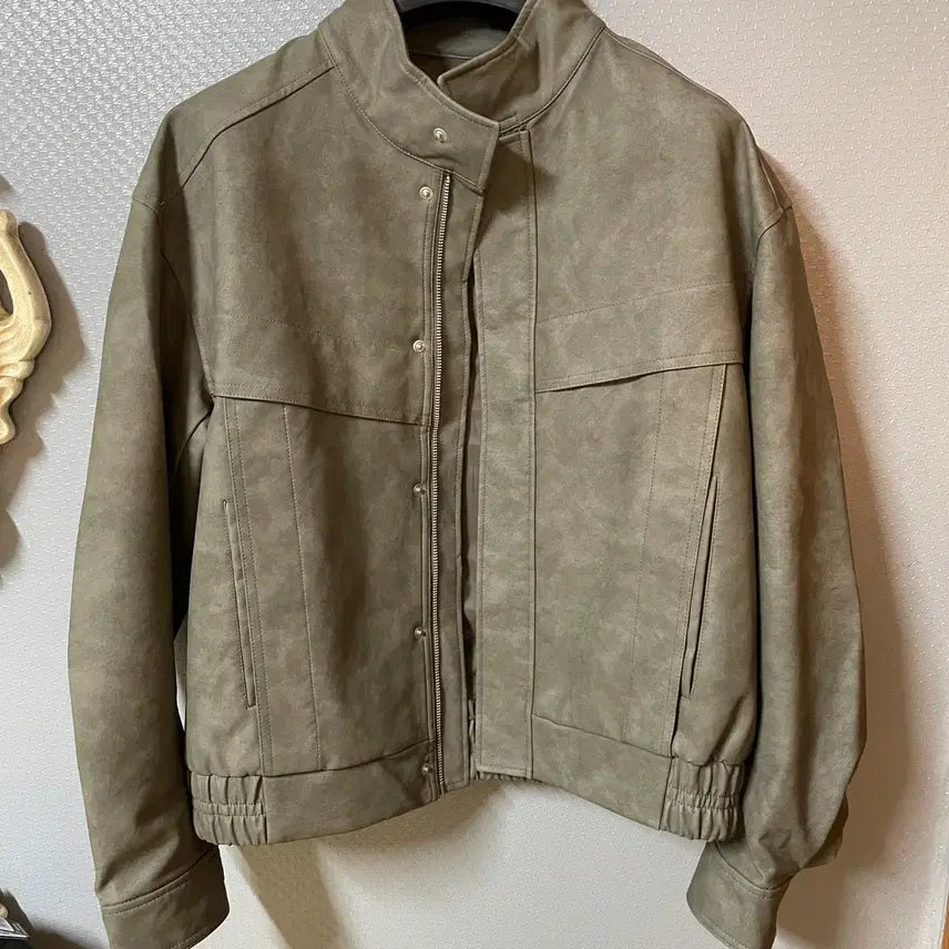 [BUNJANG] 8 Seconds Faux Leather High Neck Jacket / [M새상품] 에잇세컨즈 페이크 레더 하이넥 자켓
