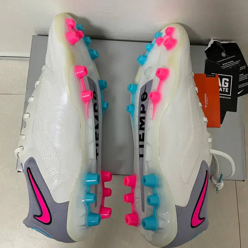 [BUNJANG] Nike Tiempo Legend 9 Elite AG Football Boots / [280] 나이키 티엠포 레전드 9 엘리트 AG