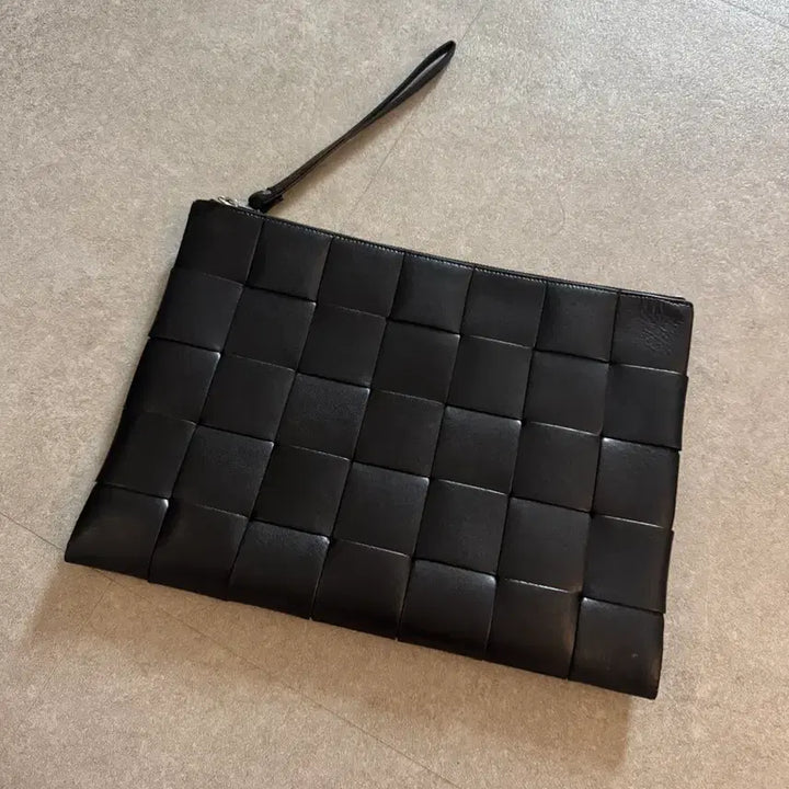 [BUNJANG] Bottega Veneta Intrecciato Leather Clutch / 보테가베네타 클러치