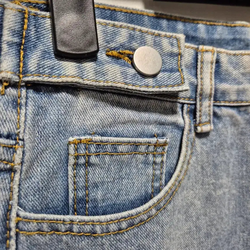 [BUNJANG] Denim Midi Skirt / (세일)(새상품)연청 데님 스커트 H라인 미디 스커트