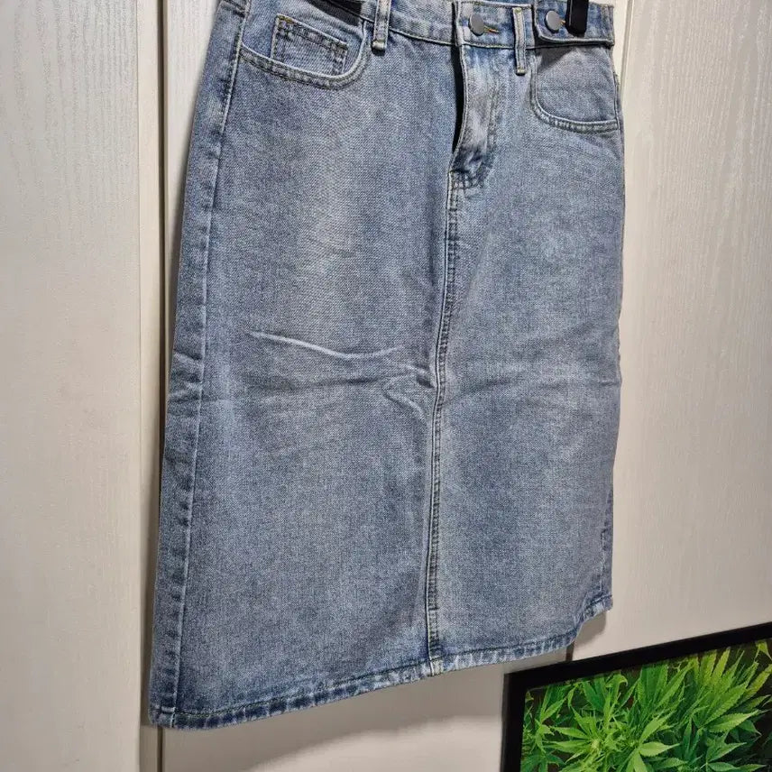 [BUNJANG] Denim Midi Skirt / (세일)(새상품)연청 데님 스커트 H라인 미디 스커트