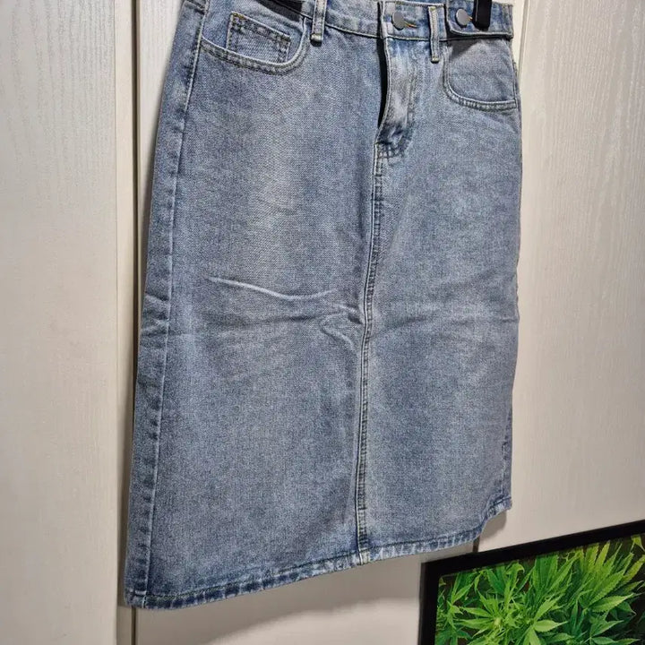 [BUNJANG] Denim Midi Skirt / (세일)(새상품)연청 데님 스커트 H라인 미디 스커트