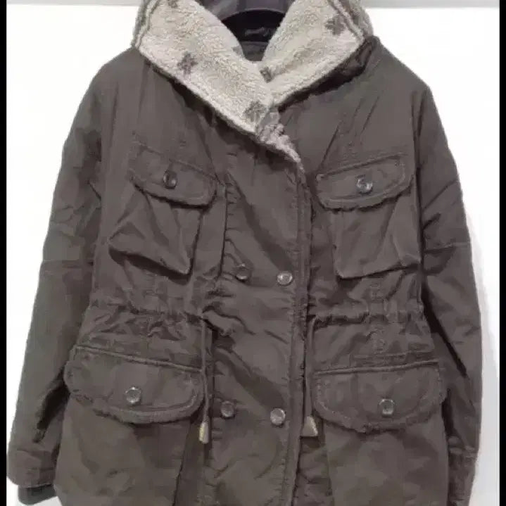 [BUNJANG] Thursday Island Field Jacket / 써스데이아일랜드 야상