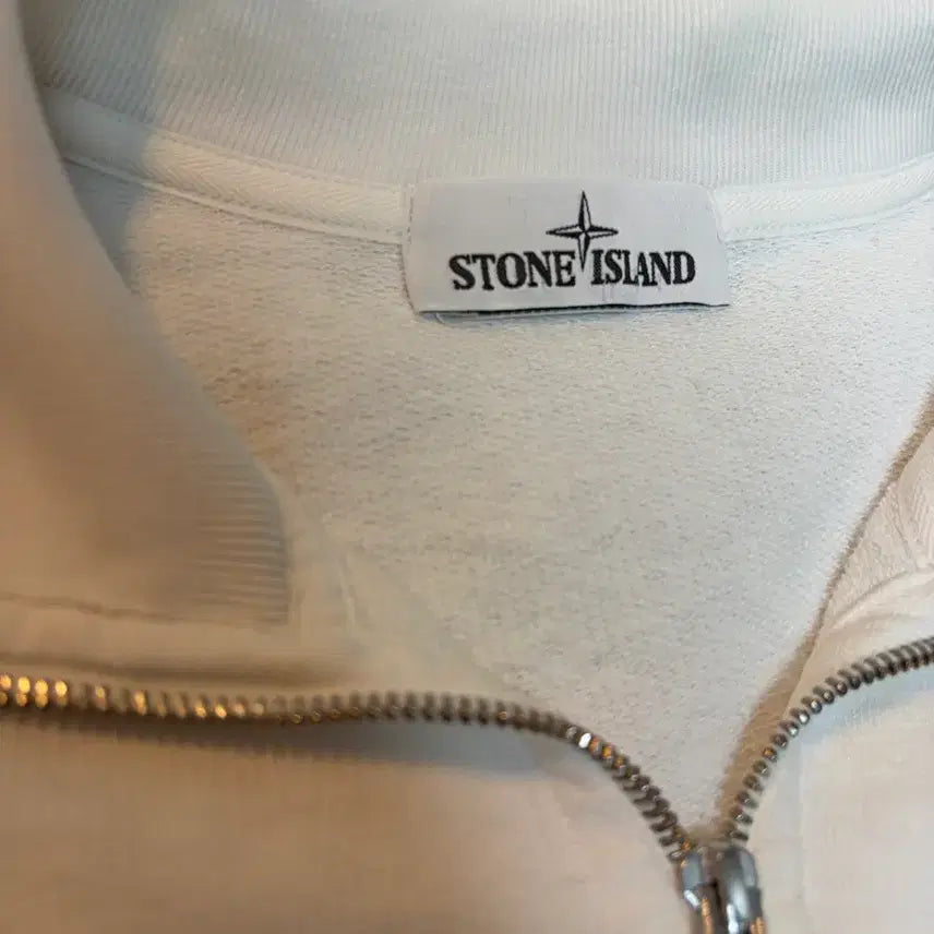 [SOLD OUT] 스톤아일랜드 반집업 S