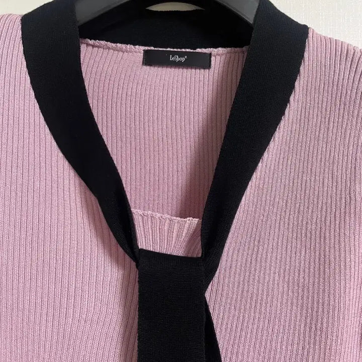 [BUNJANG] Roem Ribbontie Slim Fit Knit Top / [로엠] 리본타이 골지 슬림핏 니트(핑크)(F)