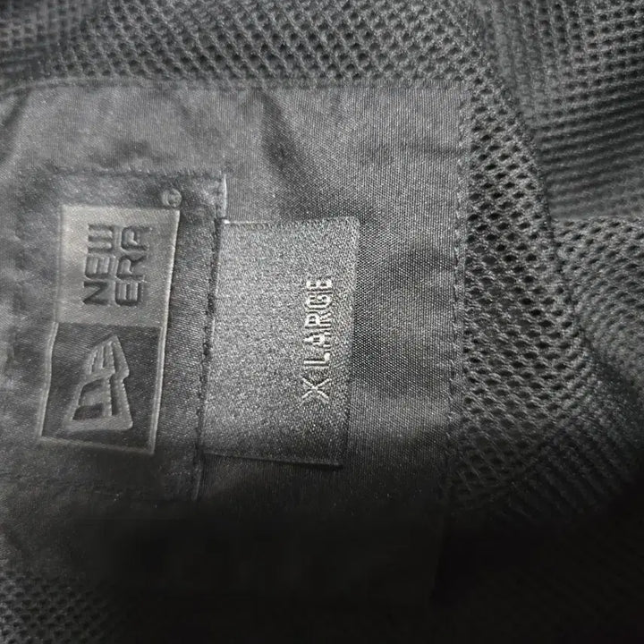 [SOLD OUT] 뉴에라 JAPAN 블랙라벨 (XL) 코치자켓