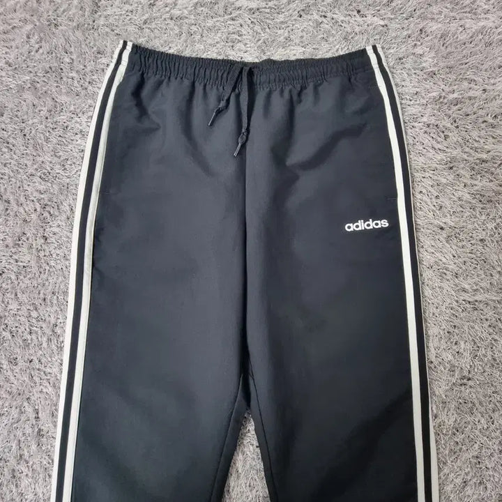 [BUNJANG] Adidas Essential 3S Wind Jogger Woven Pants XL / 아디다스 바지 에센셜 3S 윈드 조거 우븐 팬츠 XL
