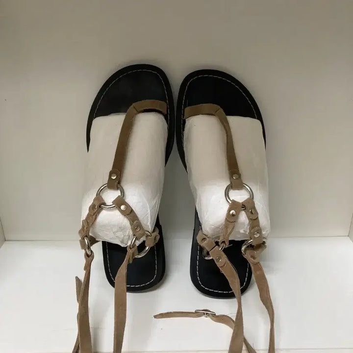 [BUNJANG] Thumb Toe Flip-Flop Sandals / 엄지 쪼리 슬리퍼 샌들