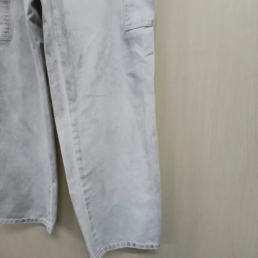 [BUNJANG] MAIN BOOTH Washed Cargo Denim Pants / MAIN BOOTH 워싱 카고 데님 팬츠