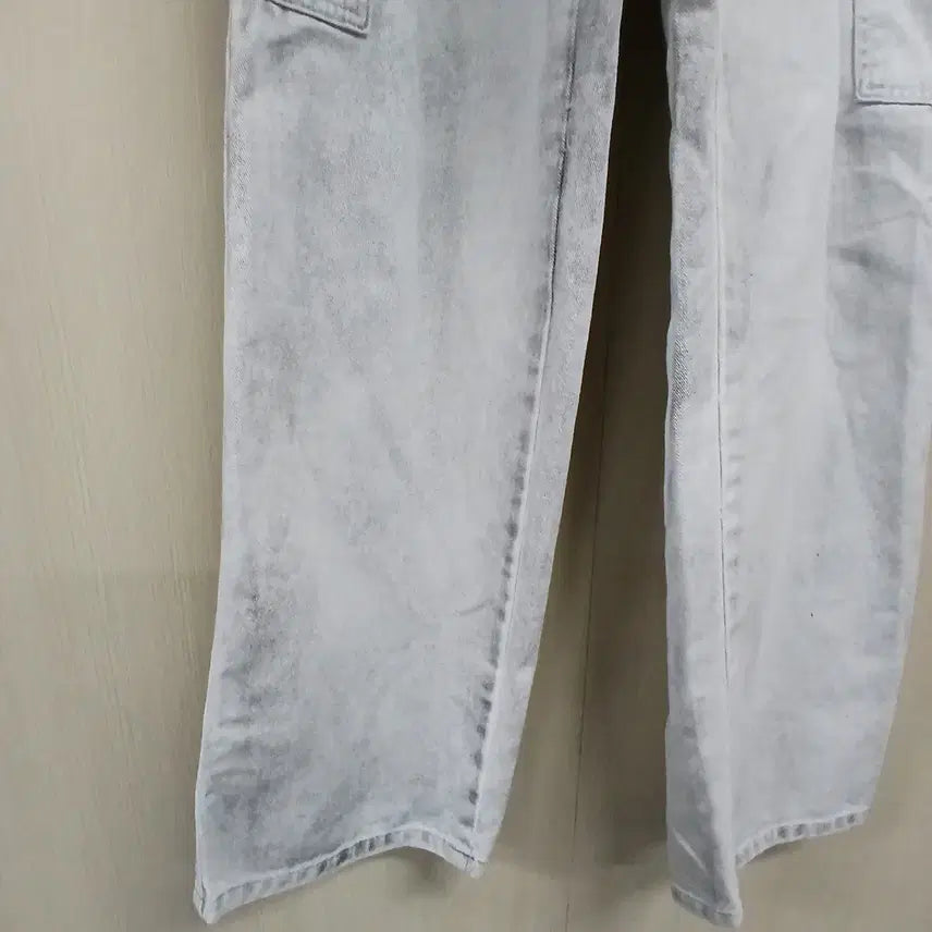 [BUNJANG] MAIN BOOTH Washed Cargo Denim Pants / MAIN BOOTH 워싱 카고 데님 팬츠
