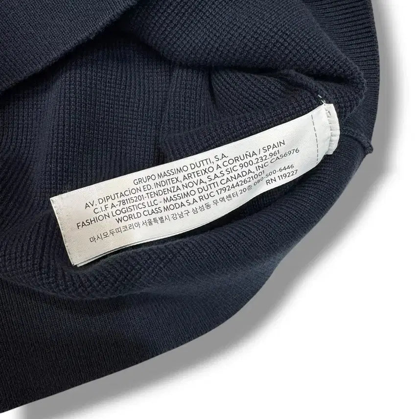 [BUNJANG] Massimo Dutti Navy Waffle Knit Sweater / [M] 마시모 두띠 네이비 와플 니트
