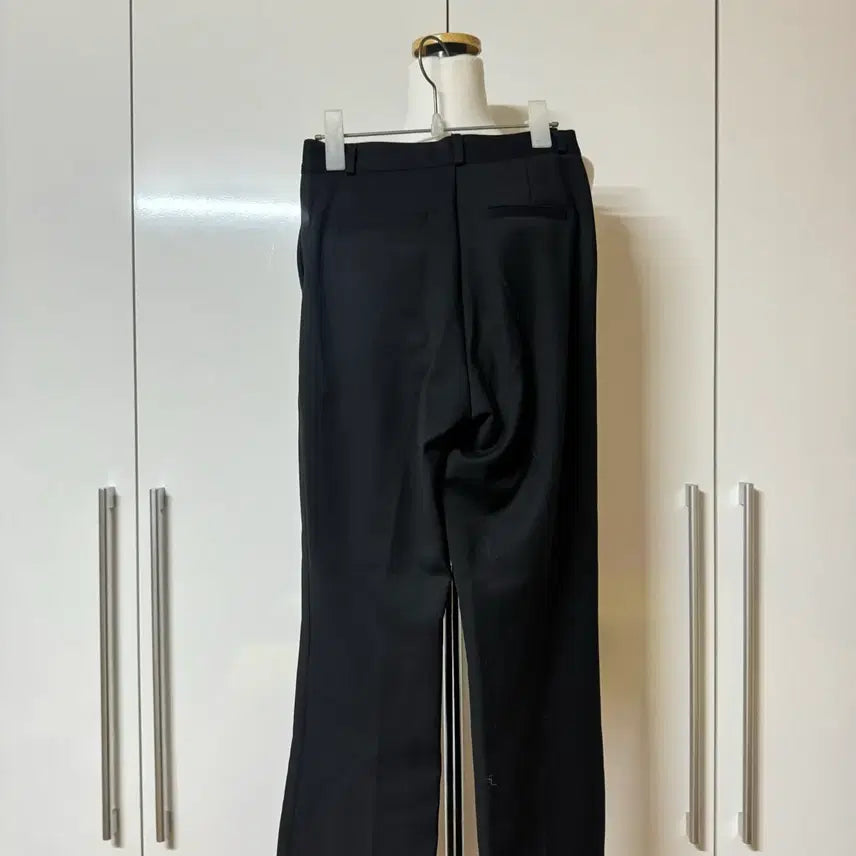 [BUNJANG] Basic Black Slacks / 슬림핏 일자 기본 블랙 슬랙스 s