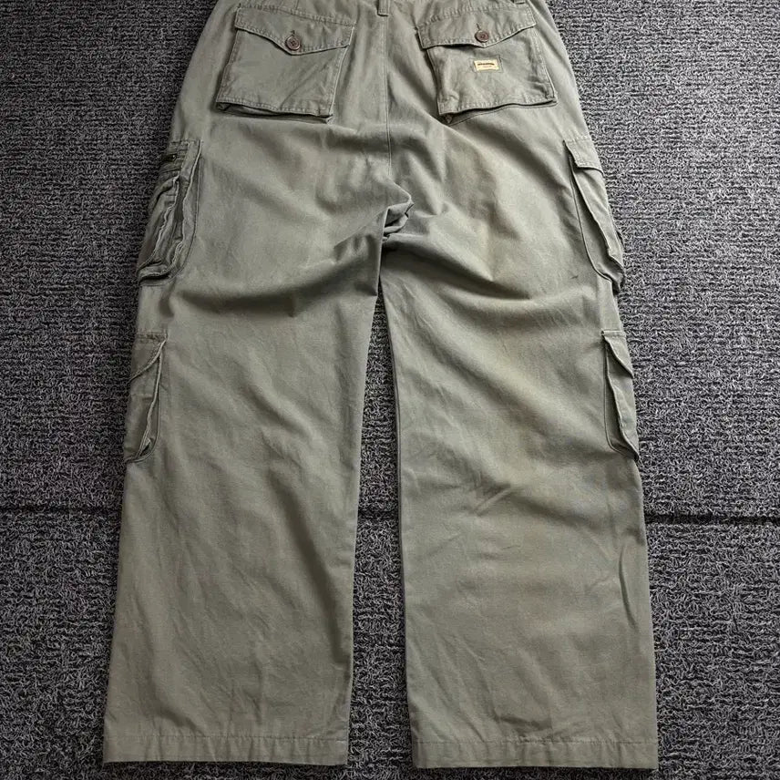 [SOLD OUT] 아베크롬비 Y2K 빈티지 카고 포켓 워크 팬츠 3786