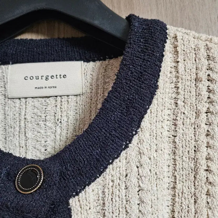 [BUNJANG] Kozet Black Trim Cardigan / 코젯 배색 가디건