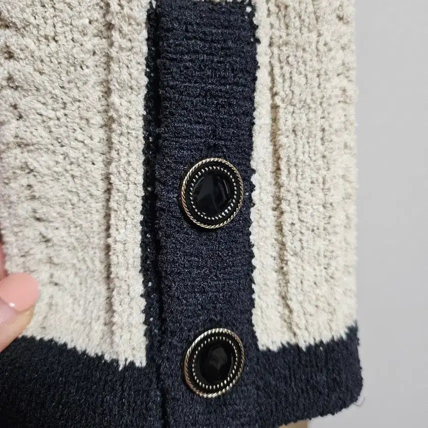 [BUNJANG] Kozet Black Trim Cardigan / 코젯 배색 가디건