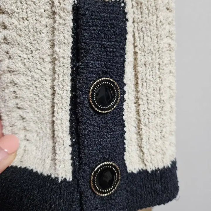 [BUNJANG] Kozet Black Trim Cardigan / 코젯 배색 가디건