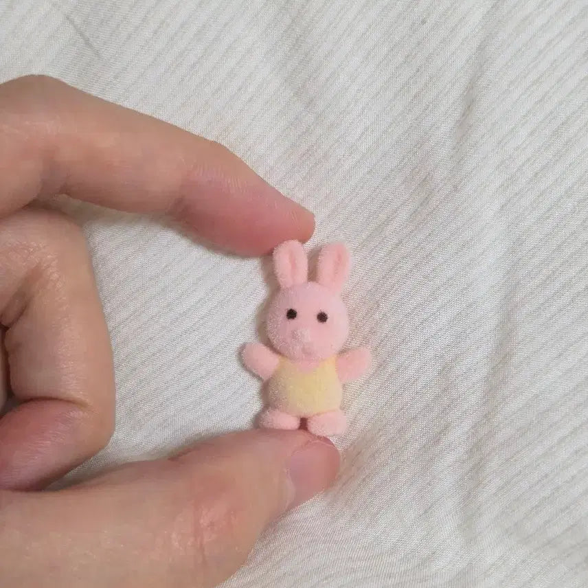 [SOLD OUT] 실바니안 인형의 인형 핑크토끼