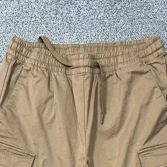 [BUNJANG] NFL Starter Beige Cargo Jogger Pants (Size 85) / 엔에프엘 베이지 카고 조거팬츠 85