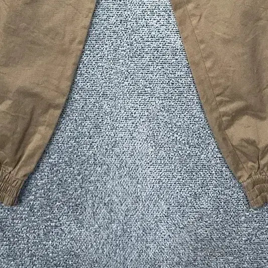 [BUNJANG] NFL Starter Beige Cargo Jogger Pants (Size 85) / 엔에프엘 베이지 카고 조거팬츠 85