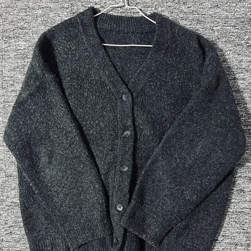 [BUNJANG] Vintage Charcoal Knit Cardigan / (무료배송) 빈티지 차콜 니트 가디건