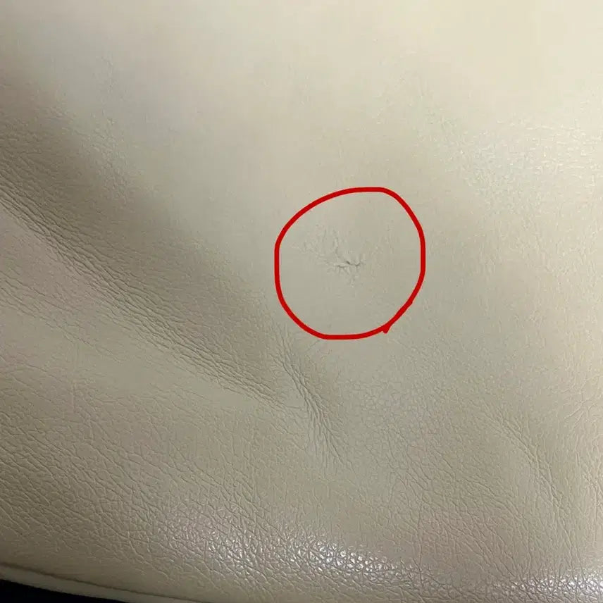 [BUNJANG] DEPC Eyelet Leather Bag / DEPC 뎁크 아일렛 레더백 버터